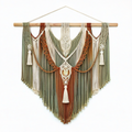 Arazzo da parete in macramè 100 x 110 cm in corda tessile verde salvia avorio e terracotta stile boho